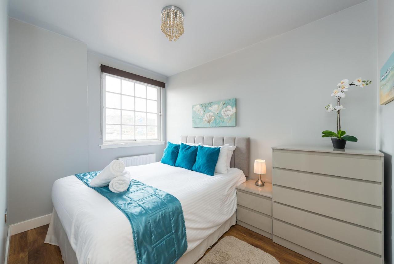 Royal Mile Modern Apartment Edinburg Exteriör bild